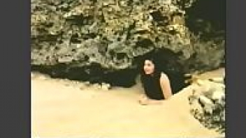 หนังอาร์ฟิลิปปินส์สมัยโบราณ DYESEBEL 1996 นางเงือกน้อยคอยรัก ถูกหนุ่มชาวประมงฟิลิปปินส์ดำน้ำไปมีเซ็กส์XXXถึงวังสวาทใต้มหาสมุทร ลีลาข่มขืนใต้น้ำมันส์สู้ตอนนางเงือกโดนโล้สำเภาบนชายทะเลไม่ได้เลย